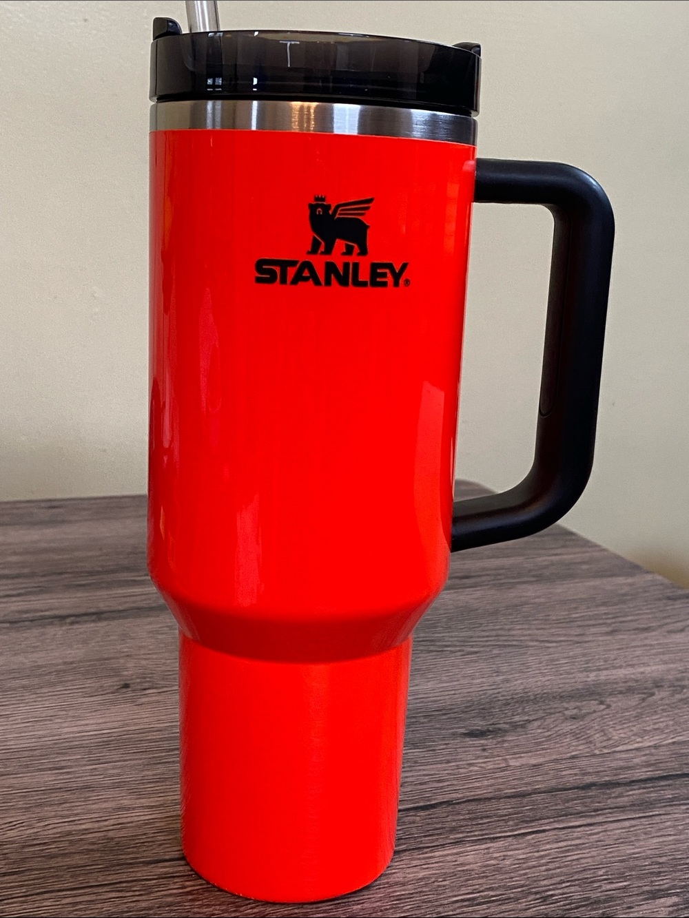 Stanley Neon Orange Travel Mug with Black Handle and Tinted Lid 40 oz - Picture 15 of 16